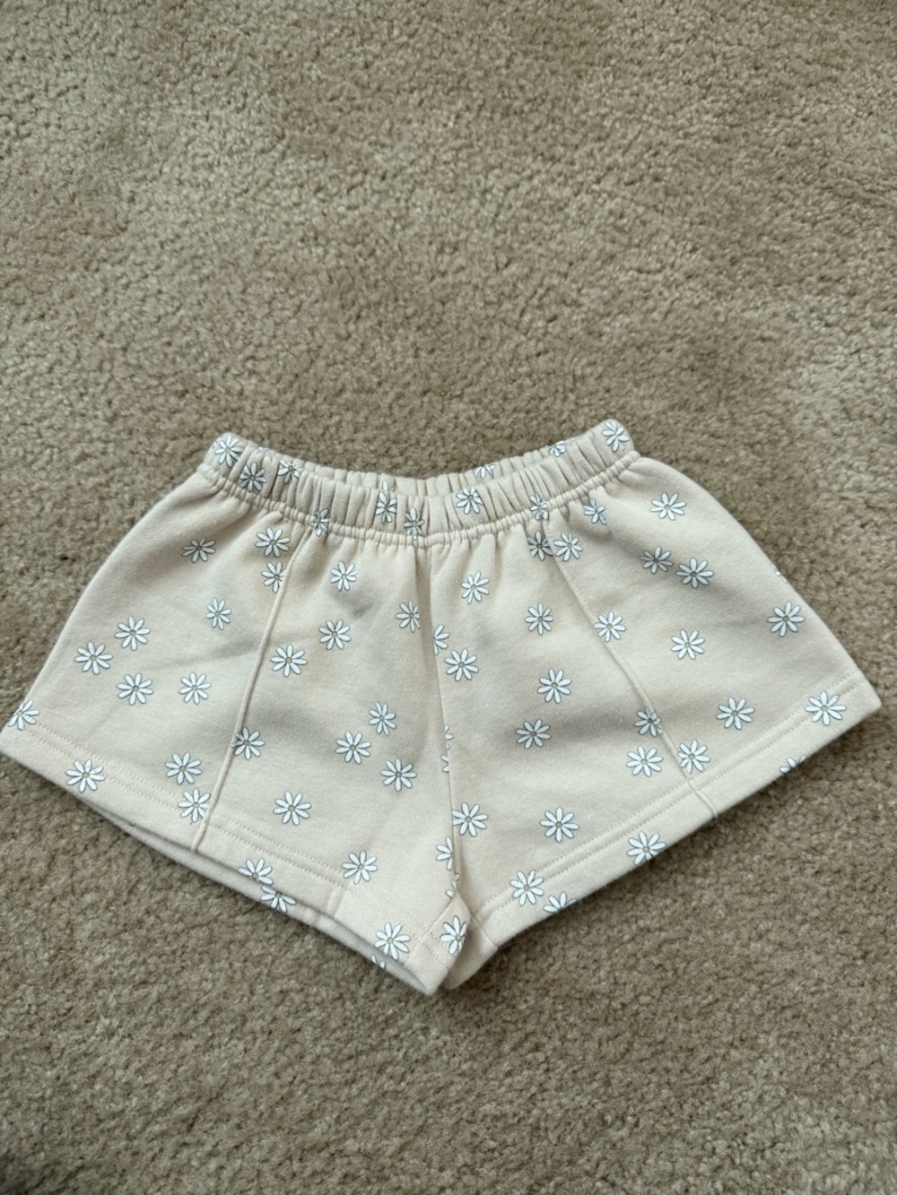 Rylee + Cru Cream Daisy Shorts